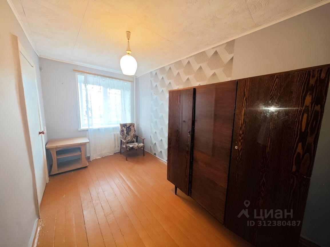 Продажа 2-комн квартиры на вторичном рынке Рошаль, Спортивная улица, 7