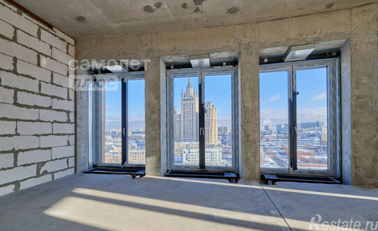 Продажа 4-комн квартиры на вторичном рынке ул Дружинниковская,  д. 15А