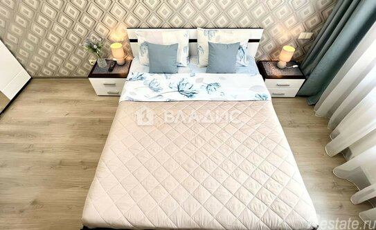 Продажа 2-комн квартиры на вторичном рынке ул Чехова,  д. 3