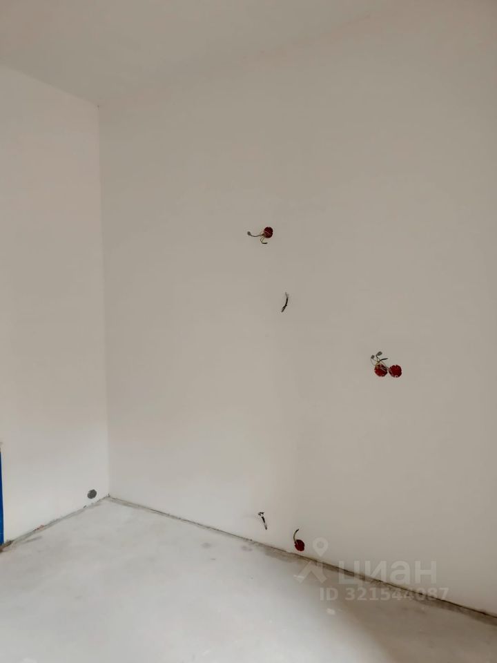 Продажа 1-комн квартиры на вторичном рынке пос. Развилка, проезд Римский, 15