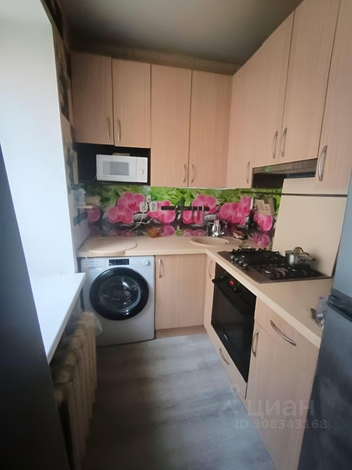 Продажа 2-комн квартиры на вторичном рынке Верейская улица, 31Б