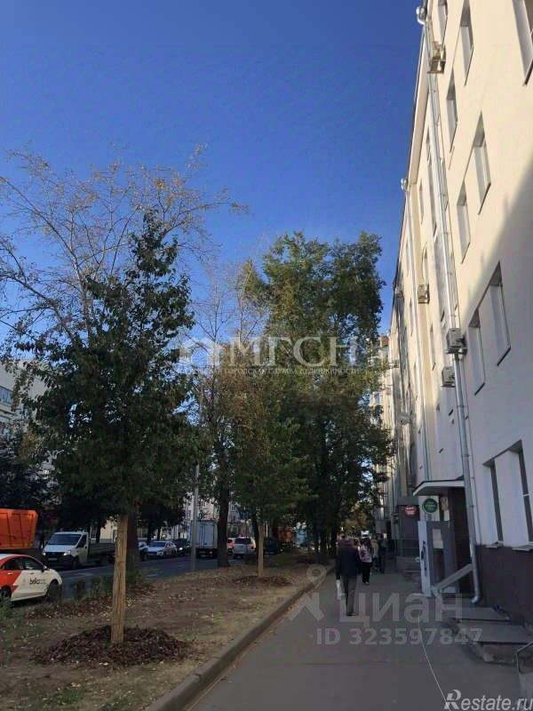 Аренда торгового помещения ул Авиамоторная,  д. 49/1