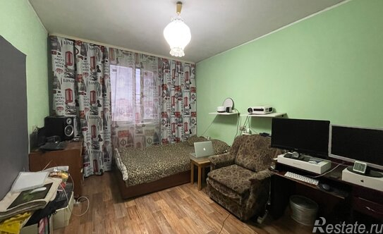 Продажа 2-комн квартиры на вторичном рынке Будапештская улица,  д. 86 к1