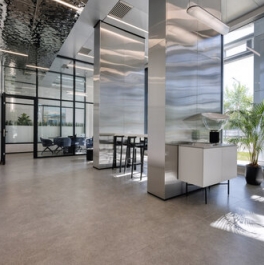 Продажа 3-комн квартиры на вторичном рынке Береговой проезд,  д. 2 к1