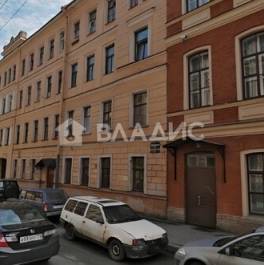 Продажа 5-комн квартиры на вторичном рынке Зверинская улица,  д. 5