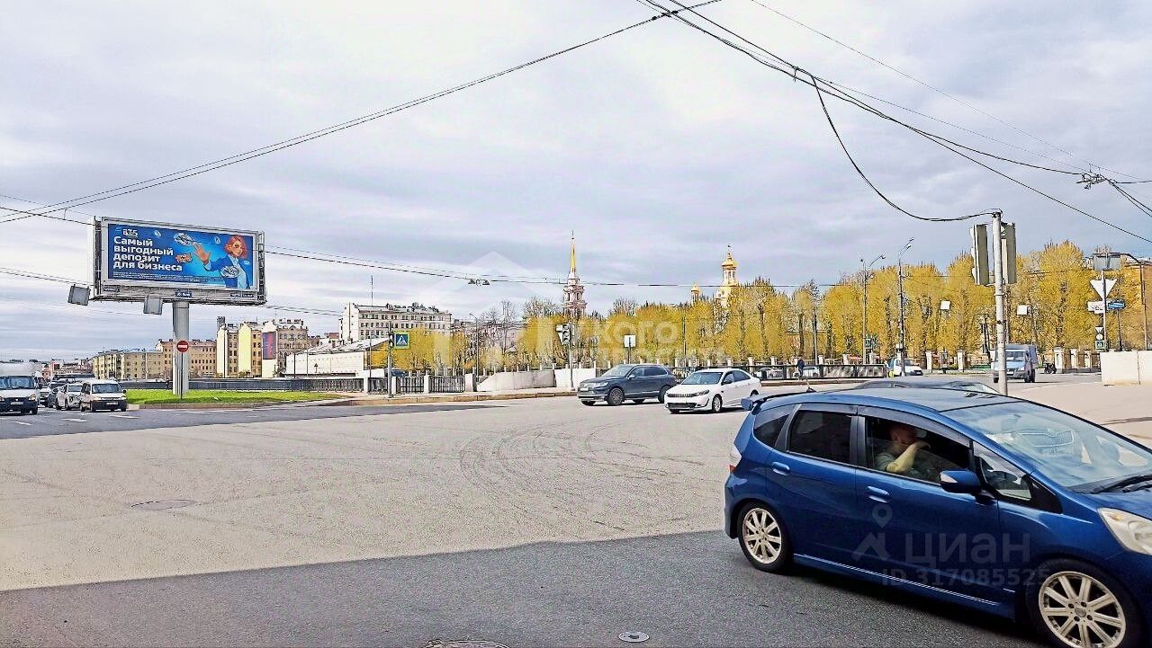 Продажа 2-комн квартиры на вторичном рынке набережная Обводного Канала, 42