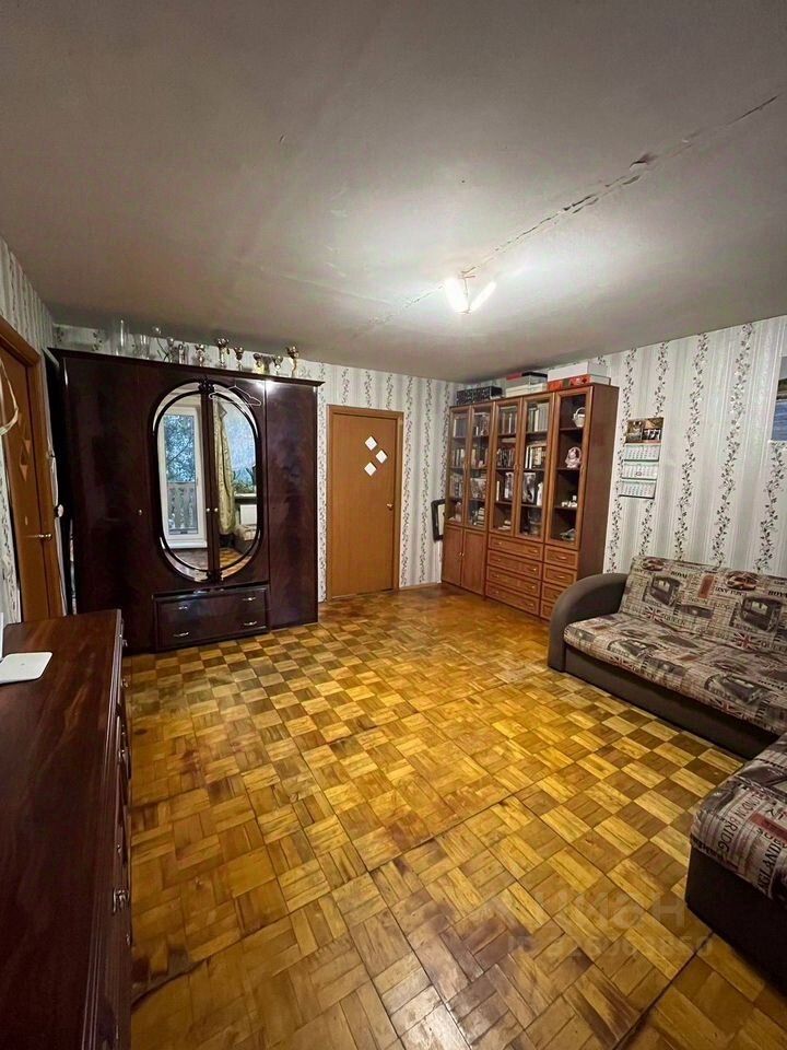 Продажа 3-комн квартиры на вторичном рынке Колпино, бульвар Трудящихся, 18