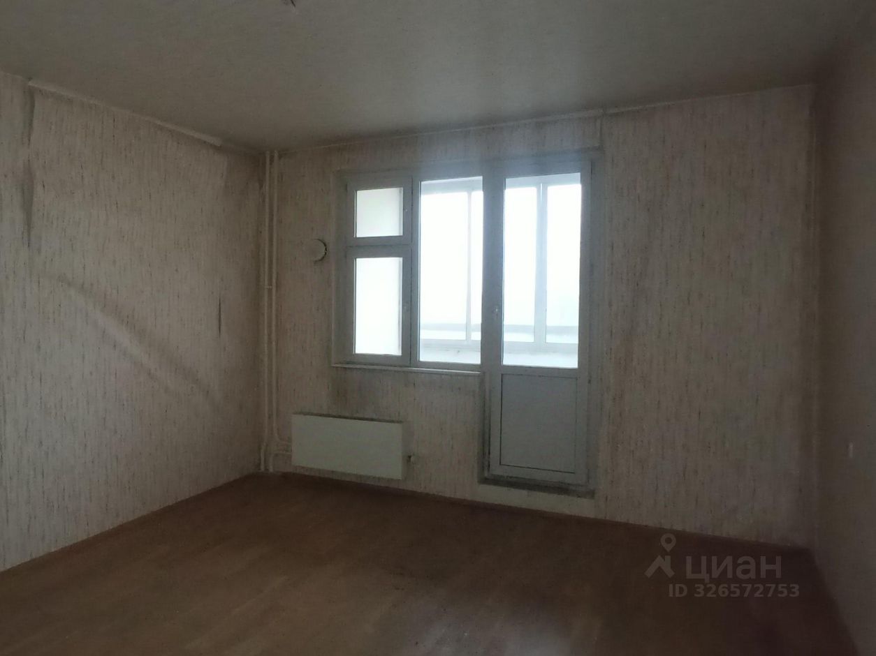 Продажа 3-комн квартиры на вторичном рынке улица Главмосстроя, 18