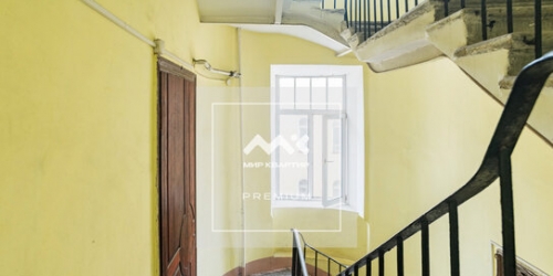 4-комн квартира Добролюбова пр-кт,  д. 19