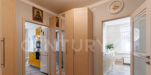 1-комн квартира Космонавтов пр-кт,  д. 63,  к. 1