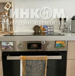 Продажа 1-комн квартиры на вторичном рынке Митинская улица,  д. 28 к2