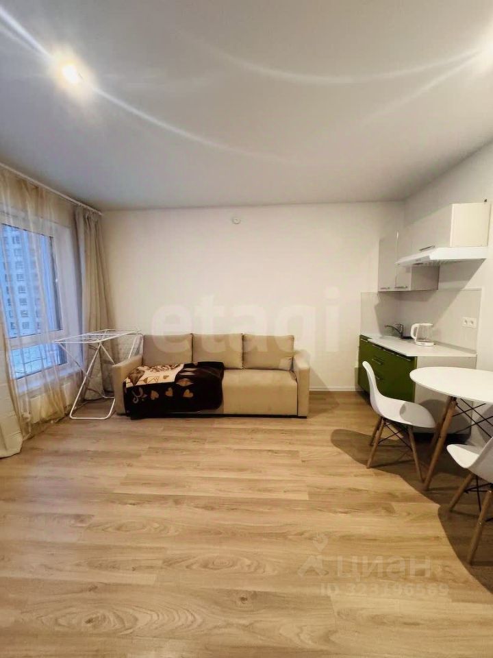 Продажа студии пос. Янино-1, улица Голландская, 18к1