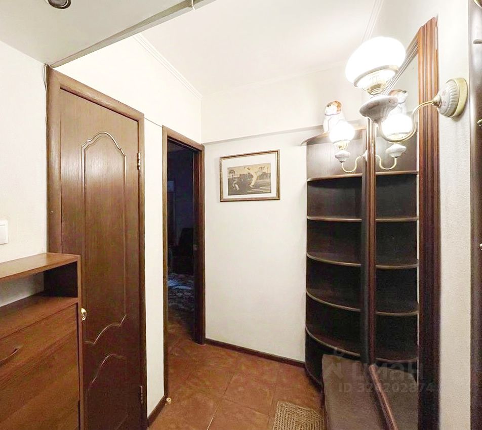 Аренда 2-комн квартиры на вторичном рынке Анадырский проезд, 37