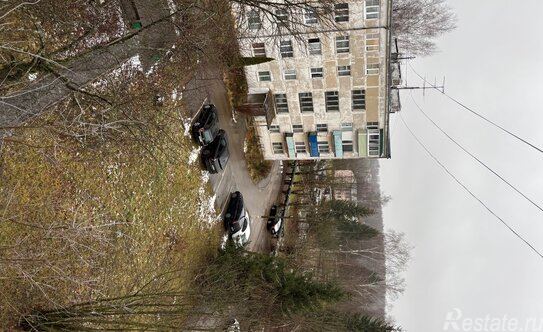 Продажа 2-комн квартиры на вторичном рынке Столбовая, ул Труда,  д. 9