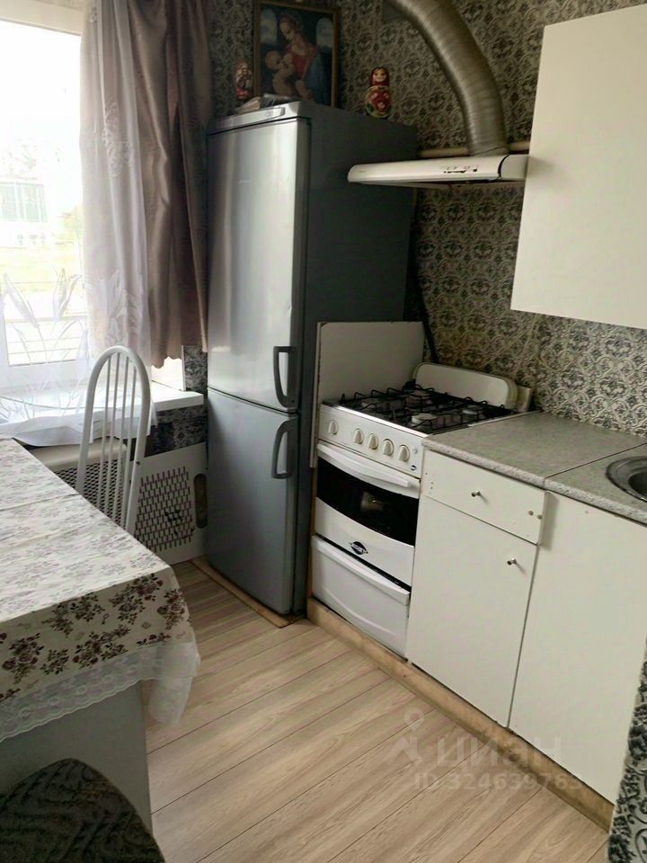 Продажа 1-комн квартиры на вторичном рынке проспект Средний Васильевского острова, 92