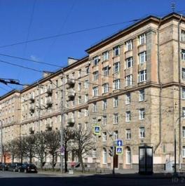 Продажа 3-комн квартиры на вторичном рынке ул Типанова,  д. 5
