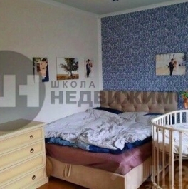 Продажа 3-комн квартиры на вторичном рынке Пушкин г, Павловское ш,  д. 23а