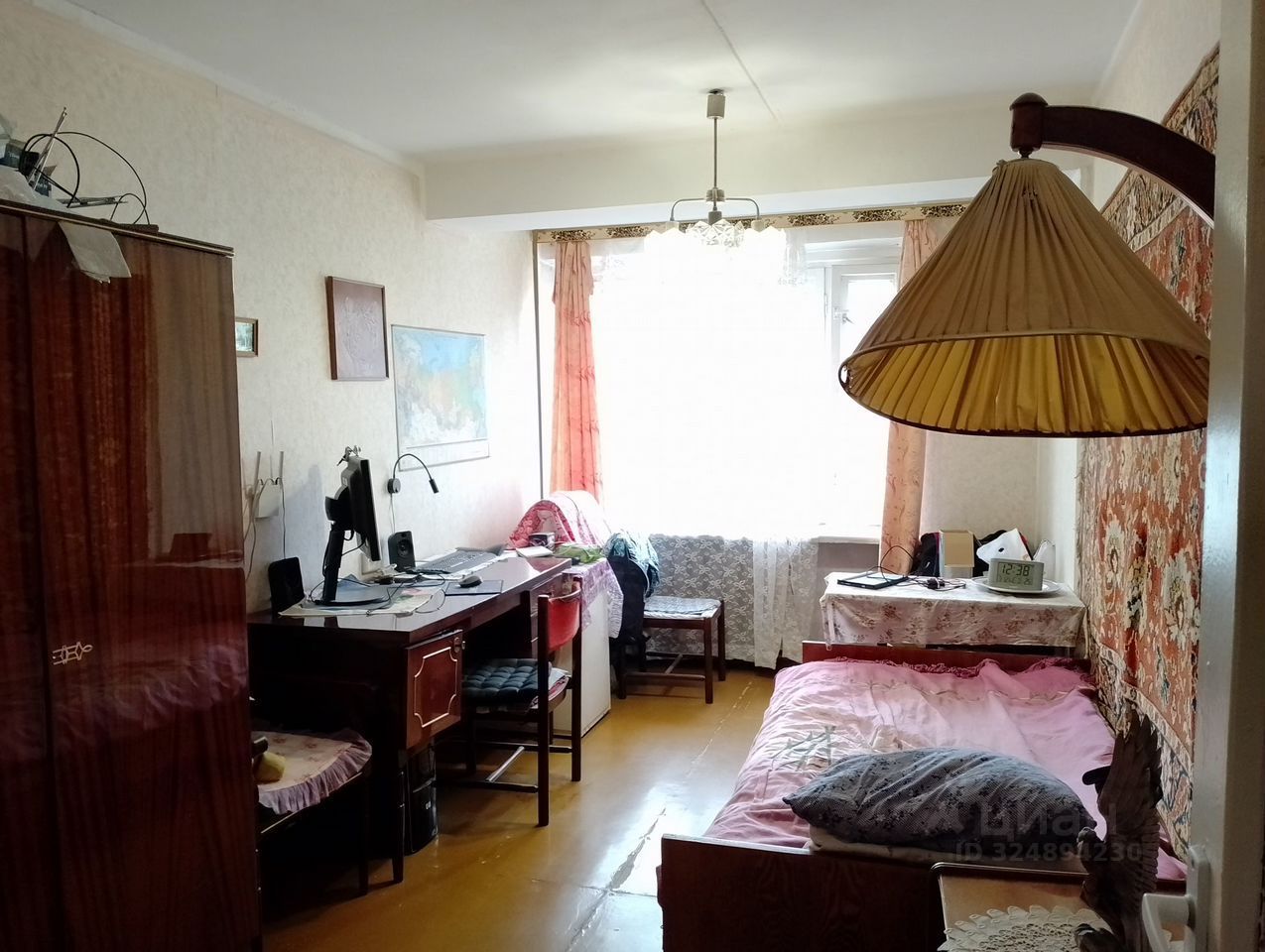 Продажа 3-комн квартиры на вторичном рынке пос. Шушары, Школьная улица, 22