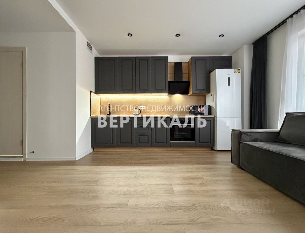 Аренда 3-комн квартиры на вторичном рынке Новохохловская улица, 15к3