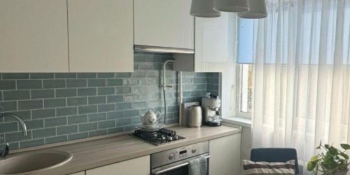 2-комн квартира Алтайская улица, 18