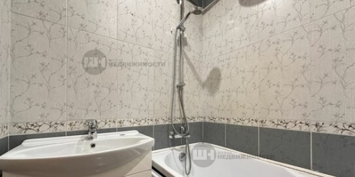 2-комн квартира Российский проспект,  д. 1