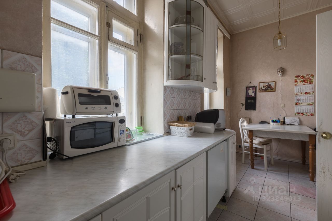 Продажа 3-комн квартиры на вторичном рынке переулок Лялин, 11-13/1С1