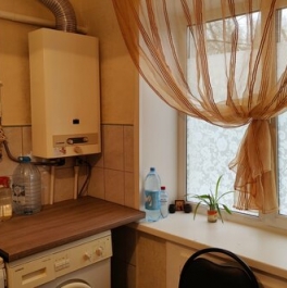 Аренда 2-комн квартиры на вторичном рынке улица Менжинского,  д. 10