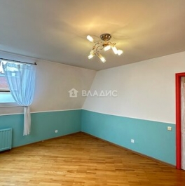 Продажа 2-комн квартиры на вторичном рынке улица Савушкина,  д. 133 к1