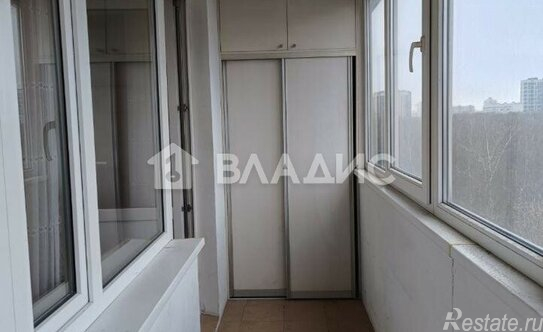 Продажа 1-комн квартиры на вторичном рынке улица Берзарина,  д. 3 к2