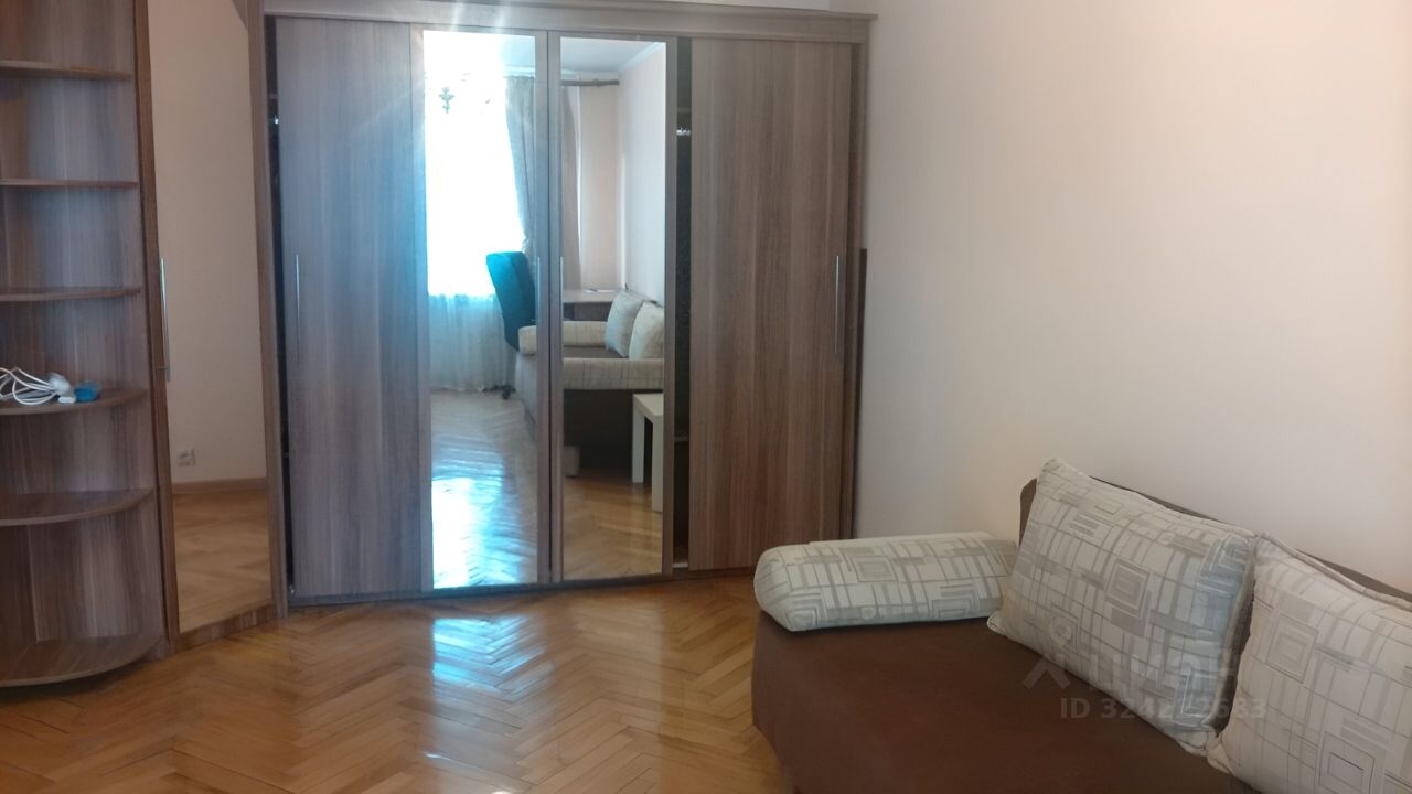 Аренда 1-комн квартиры на вторичном рынке Измайловский бульвар, 67К1