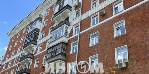 2-комн квартира улица Бориса Галушкина,  д. 17