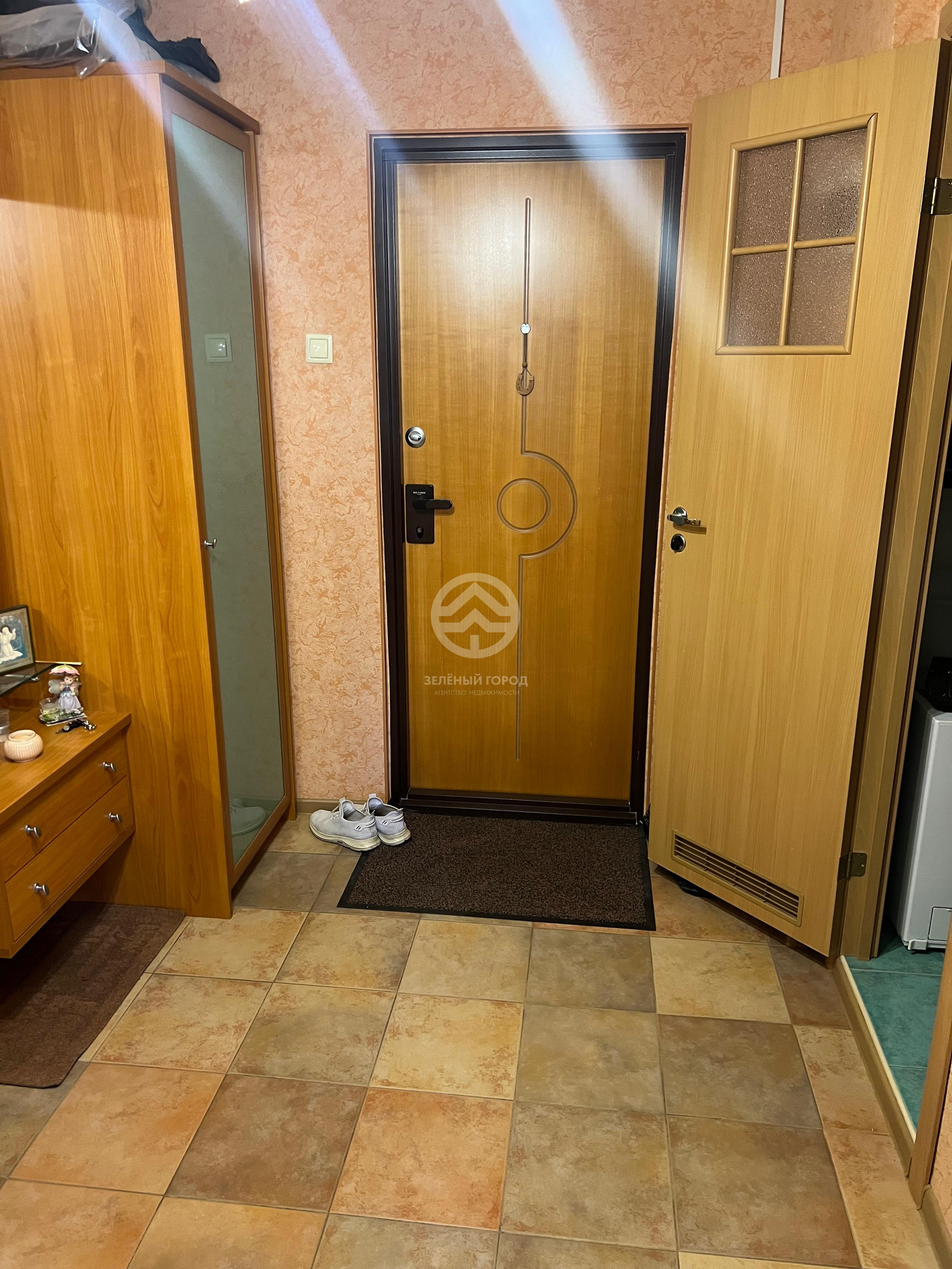 Продажа 1-комн квартиры на вторичном рынке Зеленоград, к. 309