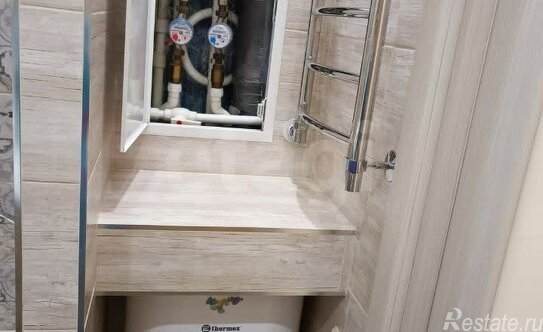 Продажа 1-комн квартиры на вторичном рынке Космонавтов пр-кт,  д. 63,  к. 1