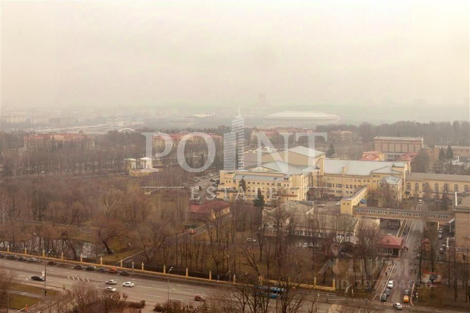 Продажа 4-комн квартиры на вторичном рынке Мосфильмовская улица, 8