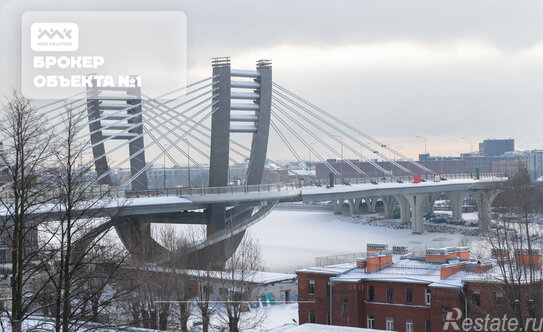 Продажа 4-комн квартиры на вторичном рынке Петровский пр-кт,  д. 22 к2 с1