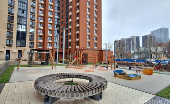 Продажа 2-комн квартиры на вторичном рынке Нижегородская ул,  д. 76 к1