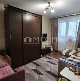 Продажа 3-комн квартиры на вторичном рынке Суздальская улица,  д. 18 к3