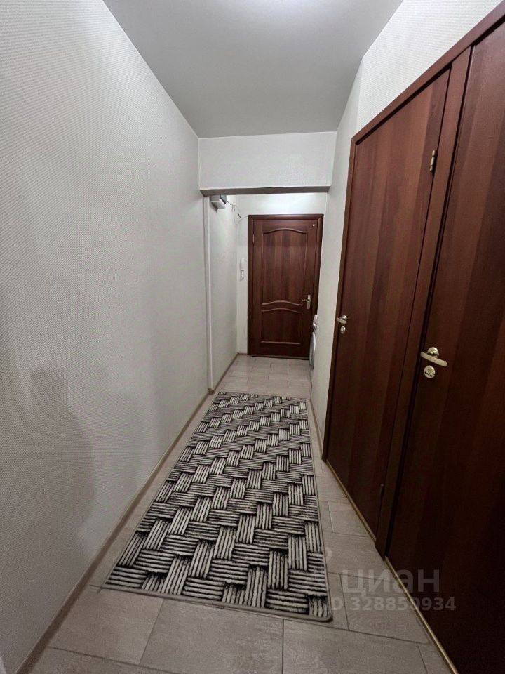 Продажа 3-комн квартиры на вторичном рынке улица Белы Куна, 23