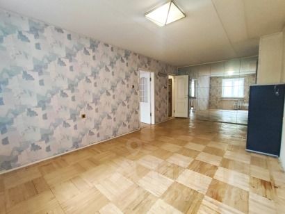 Продажа 3-комн квартиры на вторичном рынке Мичманская улица, 4