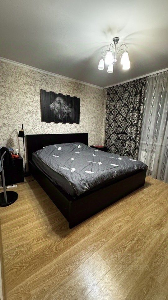 Продажа 3-комн квартиры на вторичном рынке ВНИИССОК пгт, улица Дружбы, 4