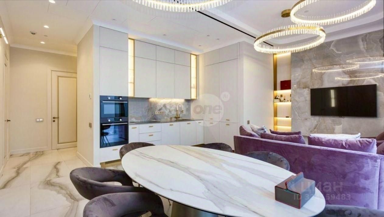 Продажа 3-комн квартиры на вторичном рынке 1-й Красногвардейский проезд, 22с2