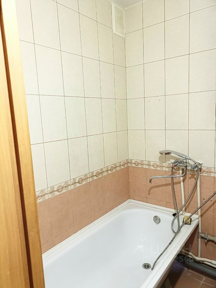 Продажа 3-комн квартиры на вторичном рынке Кириши, Молодежный бульвар, 22