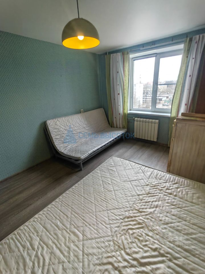 Аренда 2-комн квартиры на вторичном рынке Западный мкр, улица Рабочая, 44