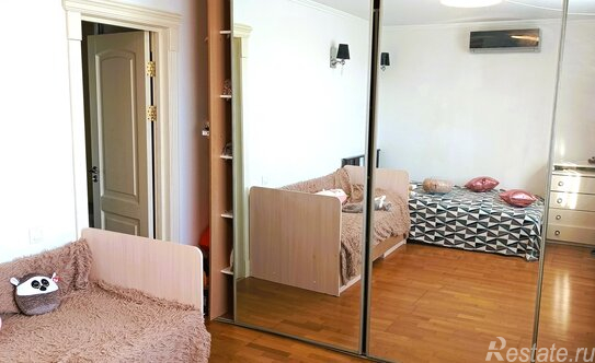 Продажа 2-комн квартиры на вторичном рынке Подвойского ул,  д. 10