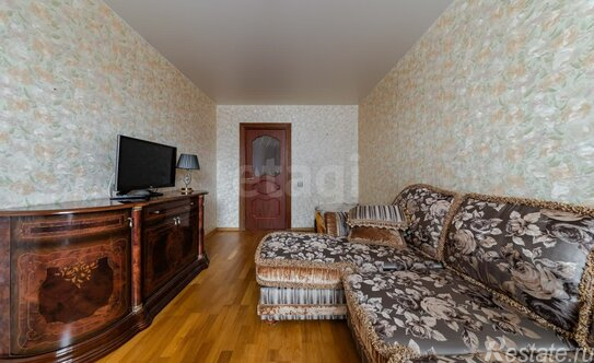 Продажа 1-комн квартиры на вторичном рынке Космонавтов пр-кт,  д. 23,  к. 3