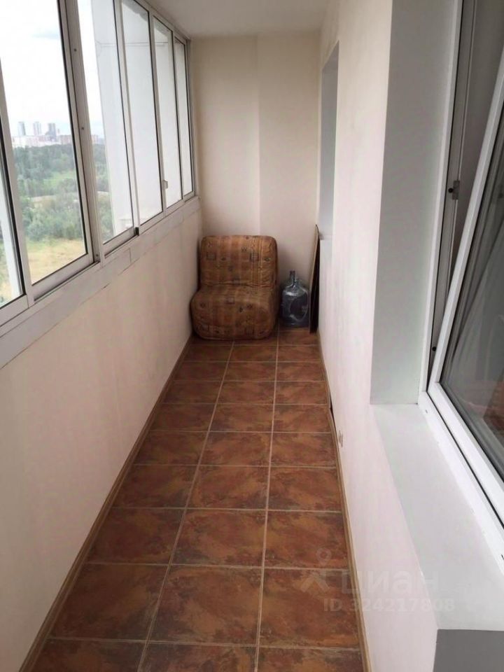 Продажа 1-комн квартиры на вторичном рынке Митинская улица, 12