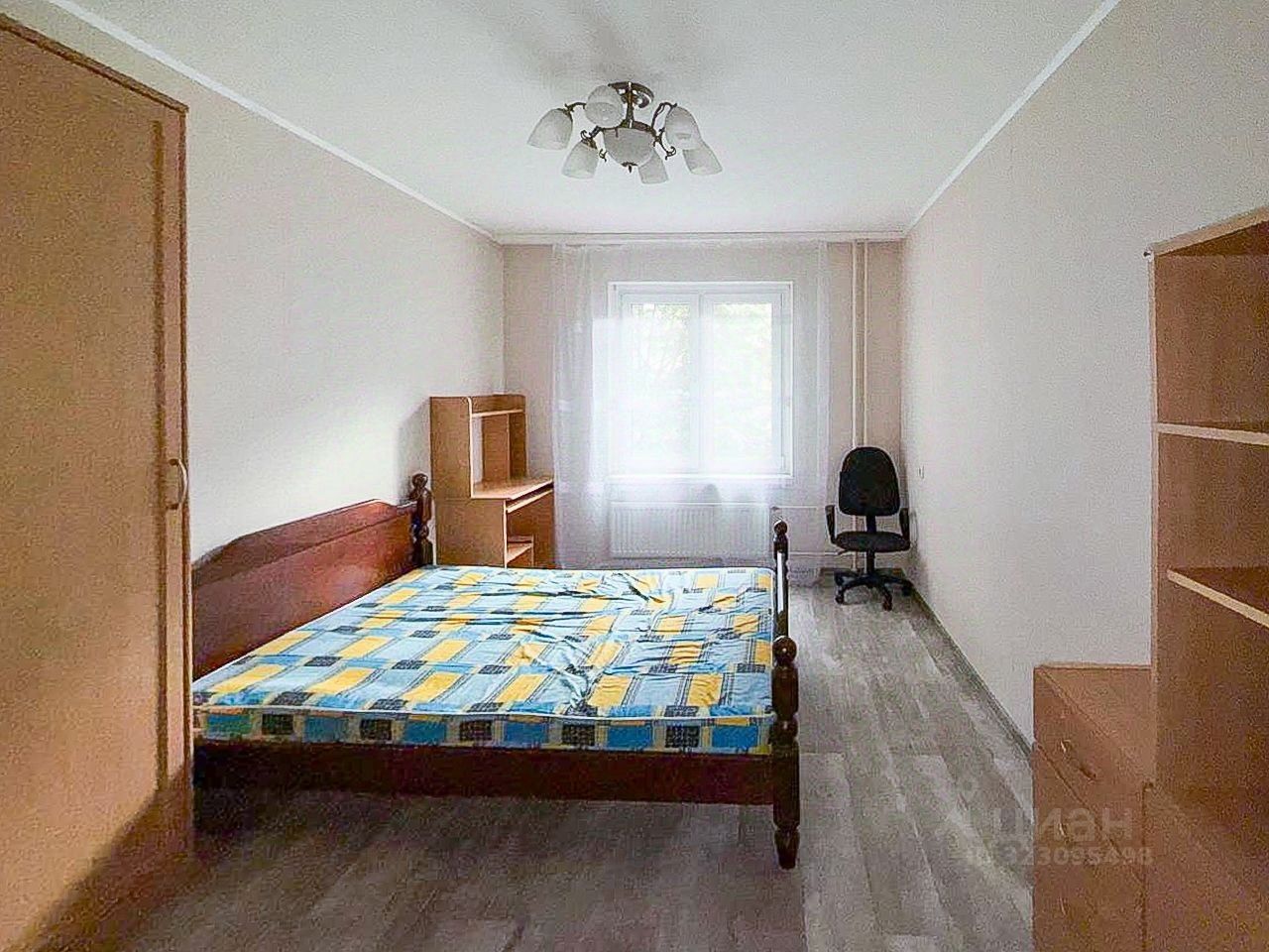 Продажа 2-комн квартиры на вторичном рынке проспект Космонавтов, 65к1