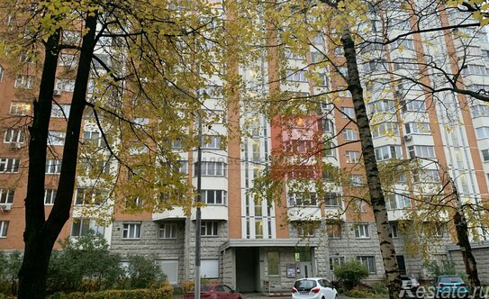 Продажа 2-комн квартиры на вторичном рынке улица Грекова,  д. 9