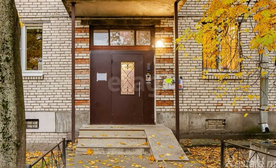 Продажа 2-комн квартиры на вторичном рынке Курская улица,  д. 24