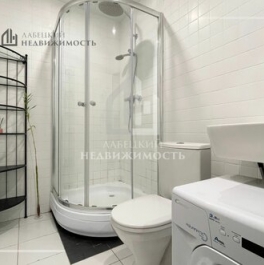 Продажа 1-комн квартиры на вторичном рынке ул Швецова,  д. 6